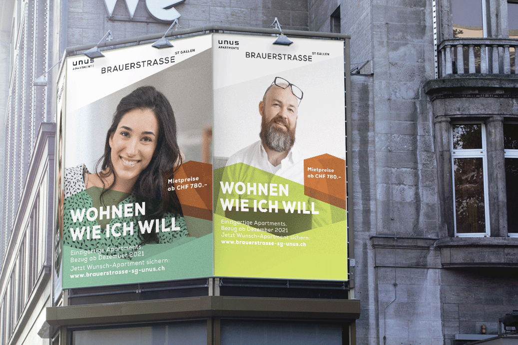 Uus - Plakat gross an Strassenecke